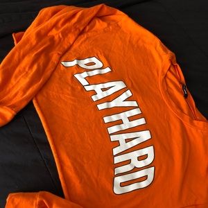 Fashion nova cropped shirt